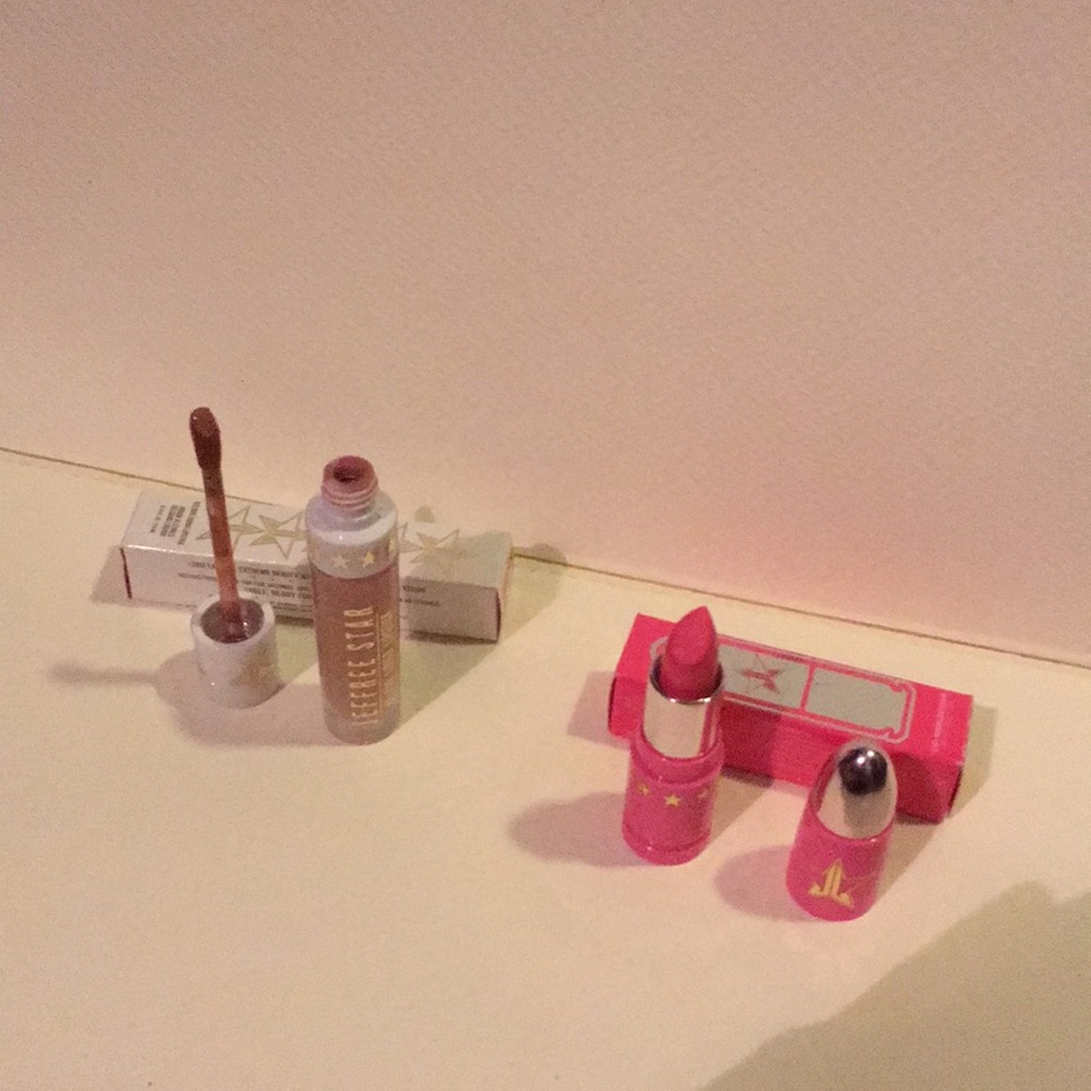 Jeffree Star Liquid Lipstick and Ammunition Bundle